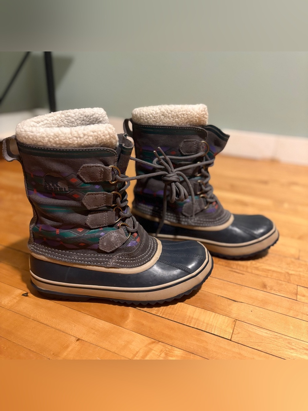 Sorel Women’s Aztec Sherpa-Trim Snow Boots